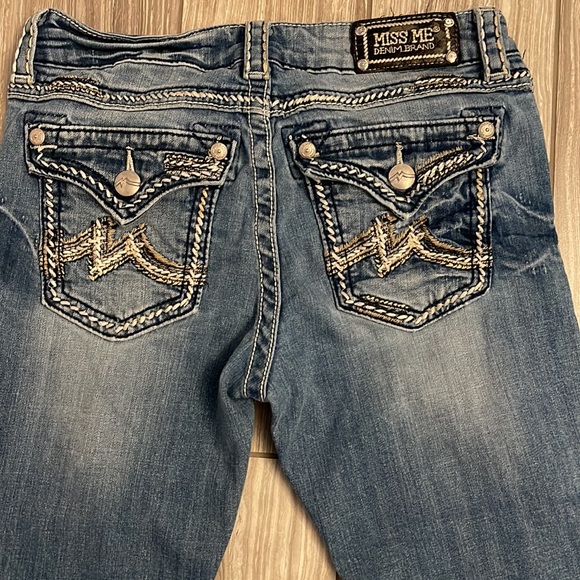 MISS ME boyfriend capri - Picture 10 of 14